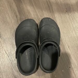 Men’s black croc clog